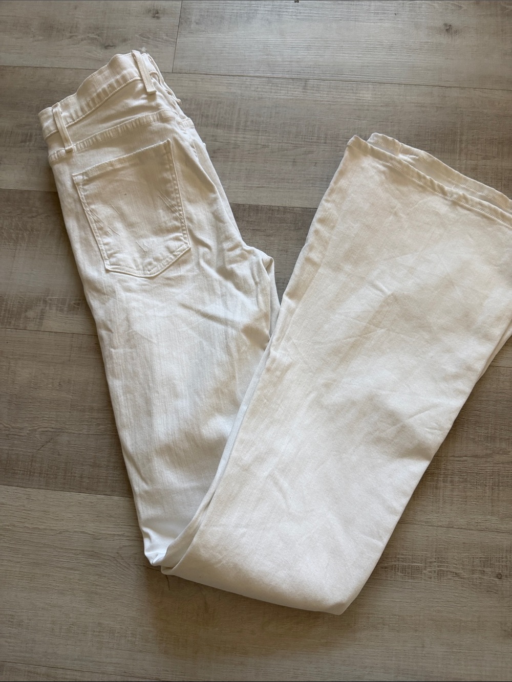 McGuire Denim White Jeans with Size 28 inseam 35 inches